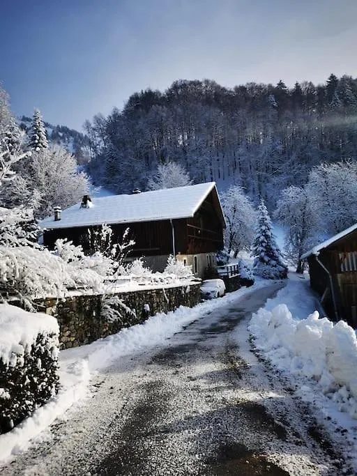 Chalet Familial Authentique Avec Jardin/Cheminee Samoens France