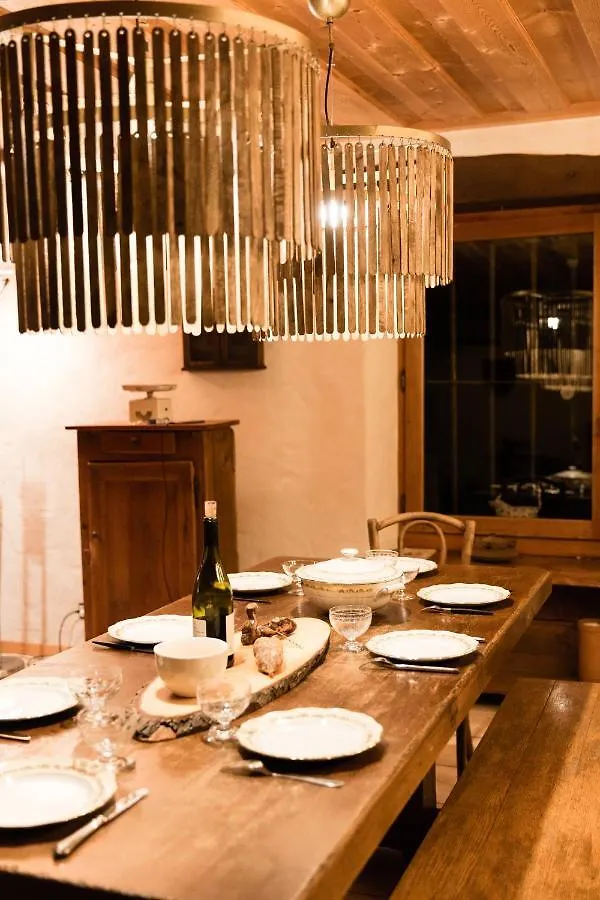 Chalet Familial Authentique Avec Jardin/Cheminee Samoens 0*,  France