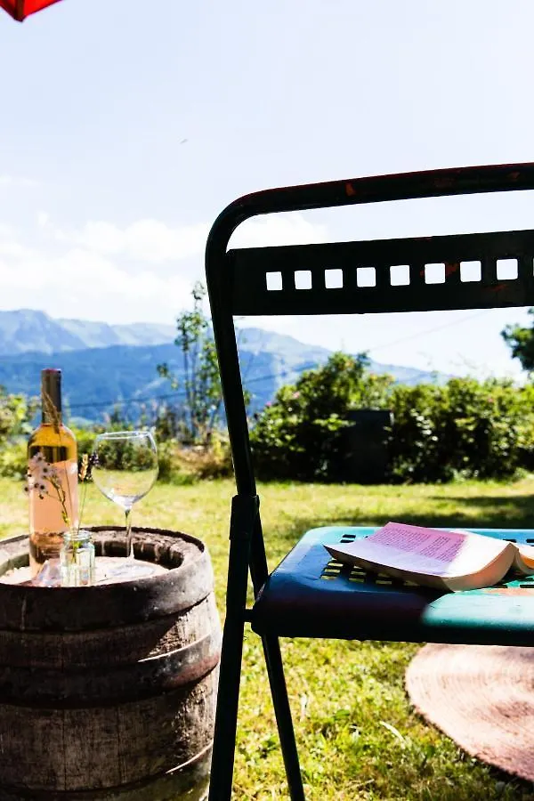 Chalet Familial Authentique Avec Jardin/Cheminee Samoens